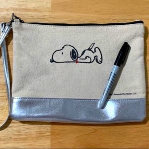Snoopy Pouch / Listlet